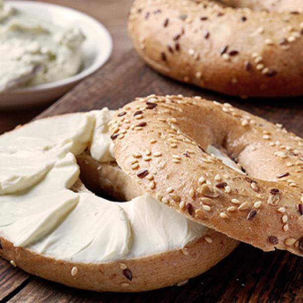 cream cheese on bagel