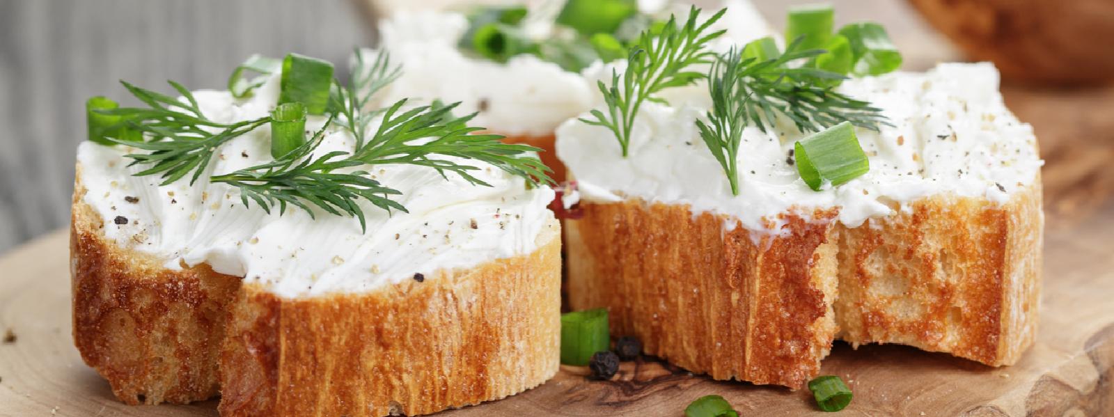 image of cream cheese on bread