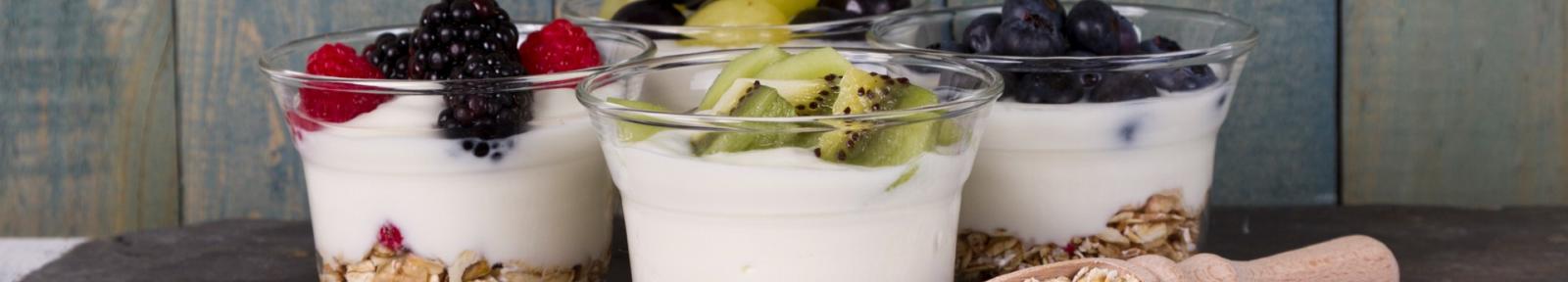 image of fruit and yoghurt