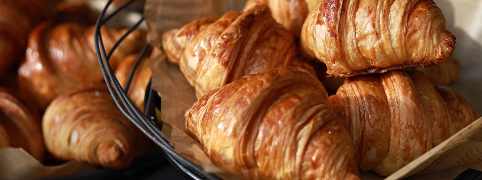 croissant-header